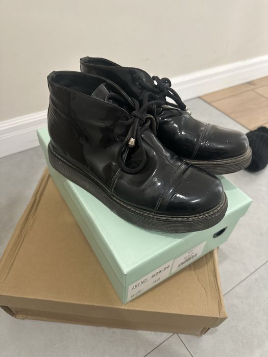 Продам обувь б/у