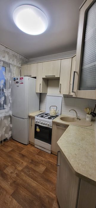 Продам 3-х ком  квартиру Абая 107