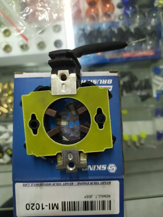 Щетки стартера на Митсубиси,ниссан