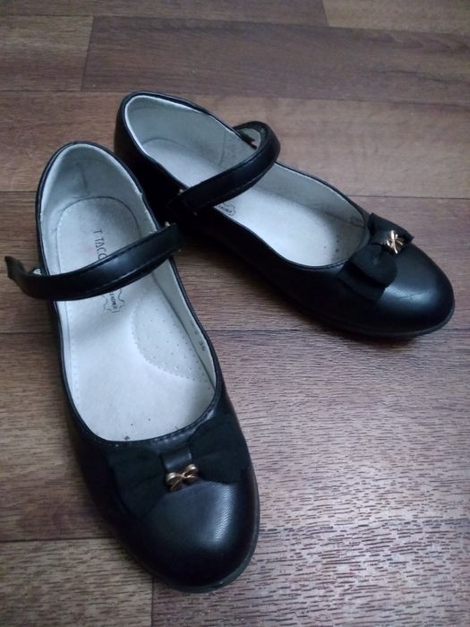 Школьные туфли на девочку 34 35