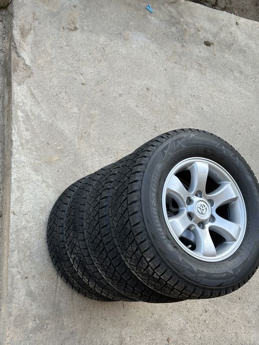 Зимняя резина Bridgestone с дисками