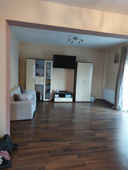 Casa de vanzare in Calimanesti