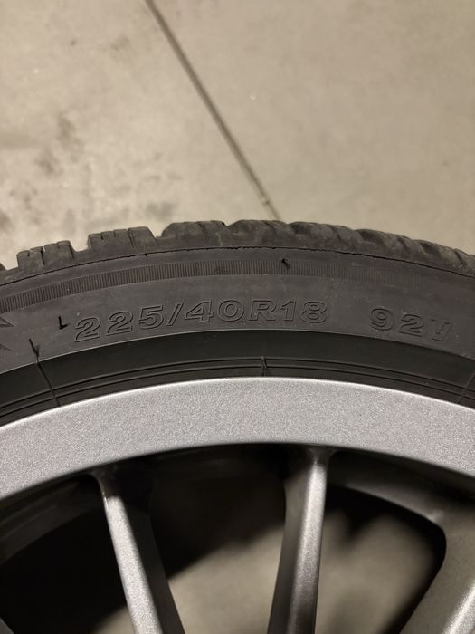 Jante BMW Style 32 R18 Bridgestone