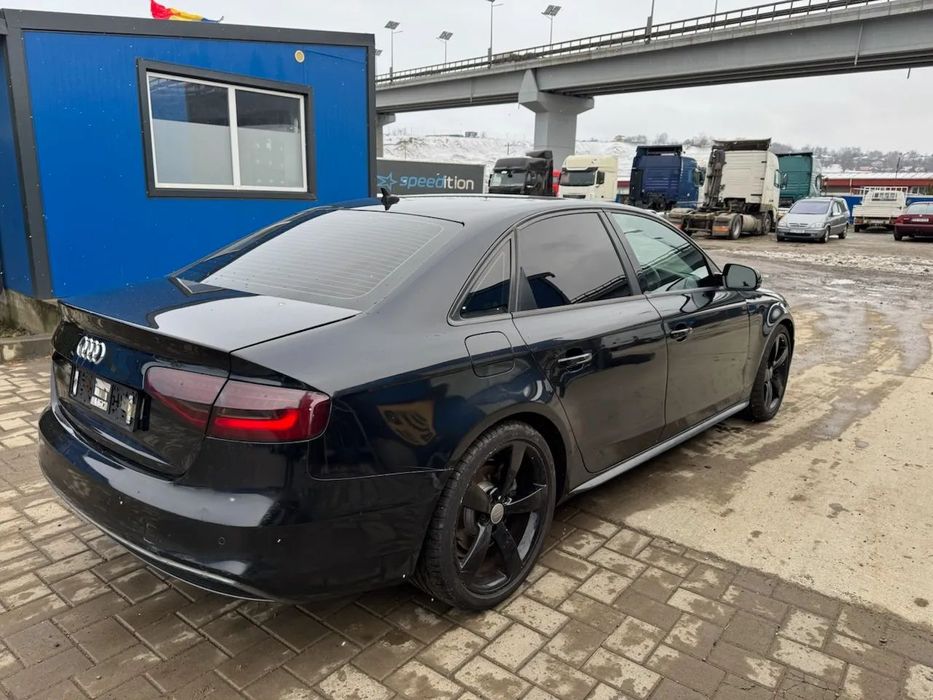 Bară / Capota / Faruri / Aripi / Usi / Portbagaj / Stopuri Audi A4 B8.5 Facelift S-Line