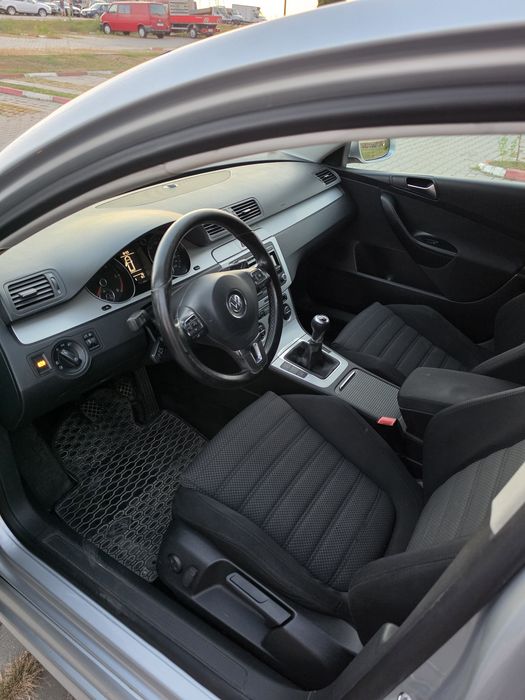 Volkswagen passat b6 2.0tdi 140cp euro5 2010 R-Line