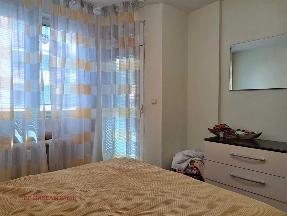 Продава се Тристаен апартамент в София, Белите брези - 112 кв.м за 3125 €/кв.м - Снимка #9