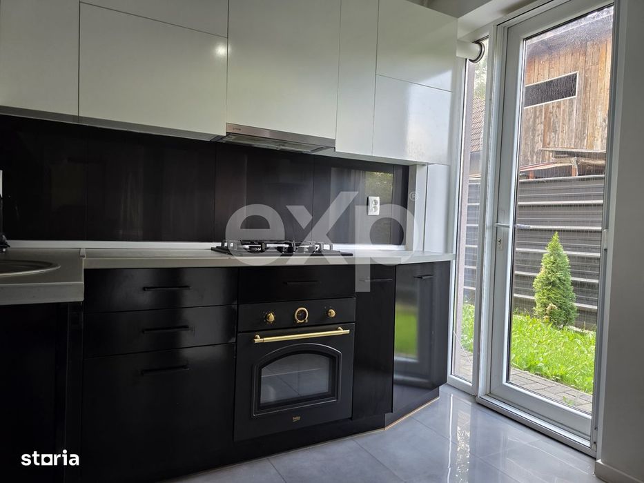 Apartament 5 camere + parcare + gradina, Str. Avram Iancu, Floresti, C
