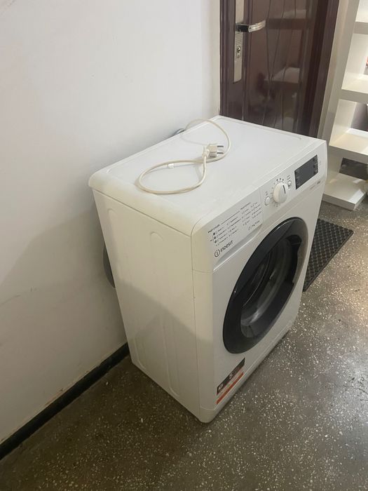 Mașină de spălat îndesit  6kg