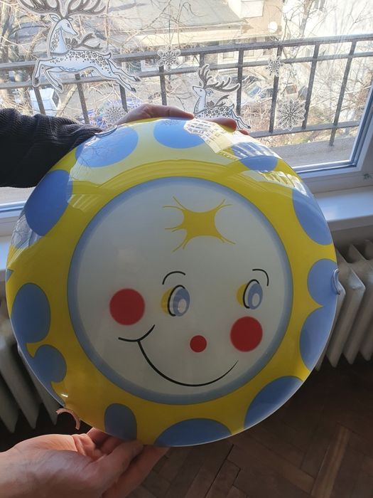 Лампа-плафон за детска стая.