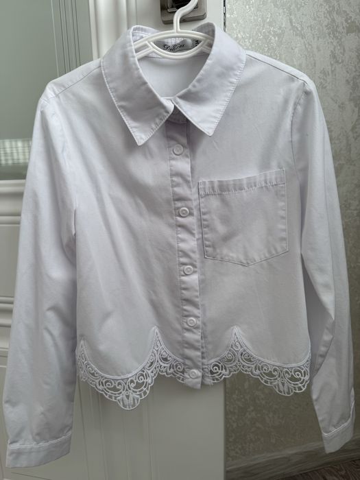 Продам школьную форму для девочки