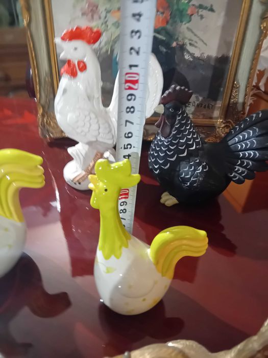 Фигури кокошки и петлета.Размерите са на снимките.