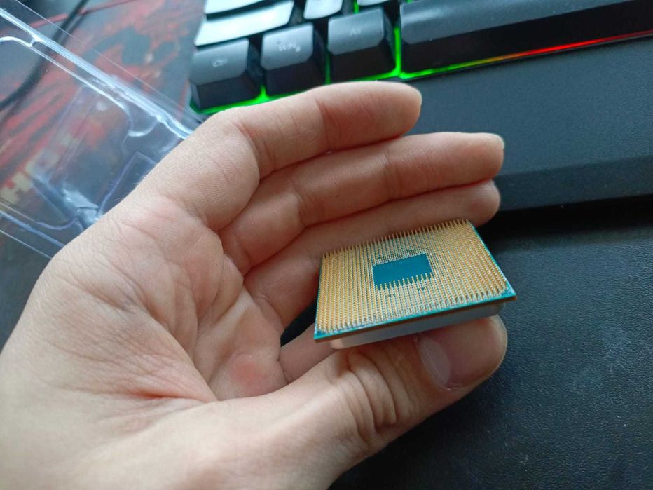 AMD Ryzen 5 3600 + термопаста