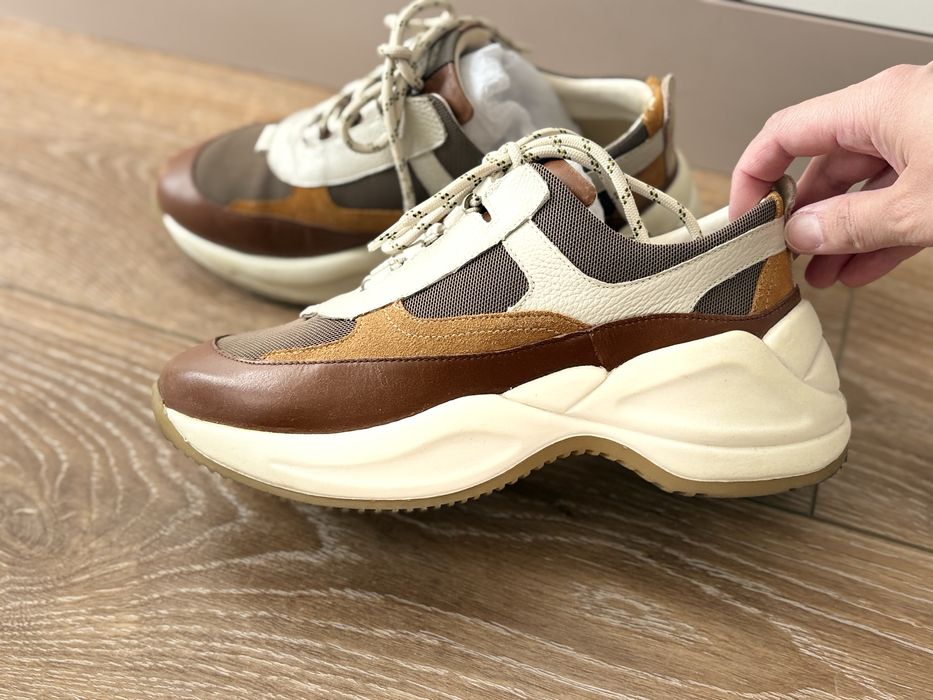 Кроссовки Massimo dutti б/у