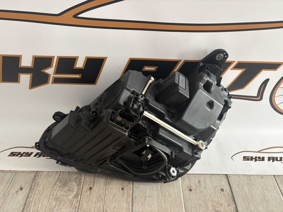 Far dreapta Mercedes E class W213 dupa 2016 cod A2139067806