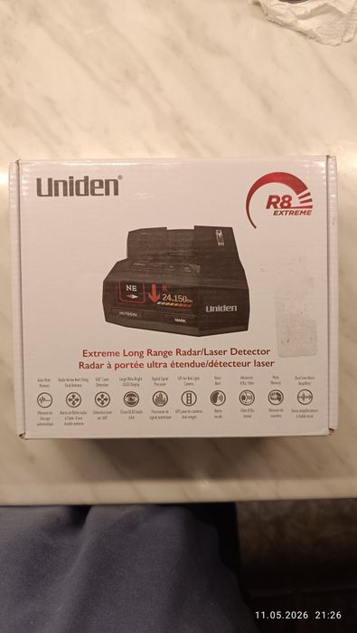 Detector radar Uniden R8 R8W autolearn in cutie plastic box