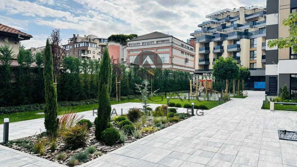 Продава се Двустаен апартамент в Пловдив, Христо Смирненски - 68 кв.м за 1911 €/кв.м - Снимка #12