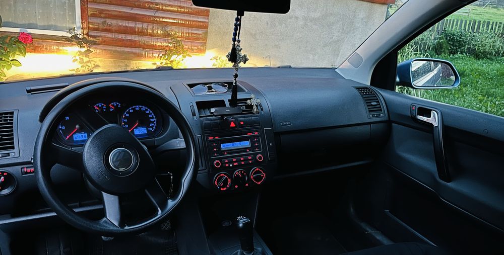 VOLKSWAGEN Polo 2006 — imagine 2