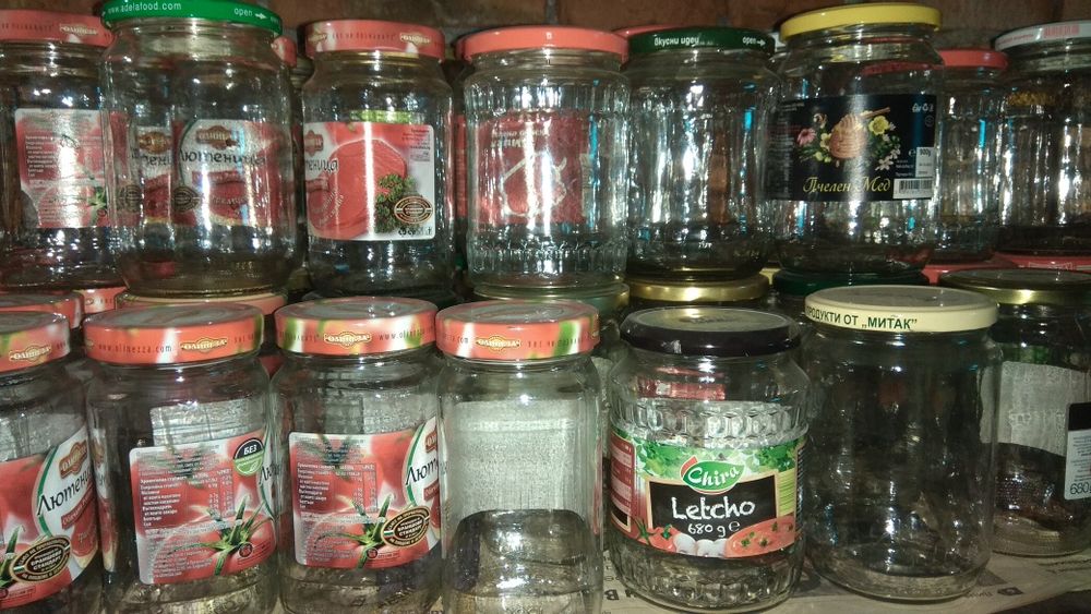 Буркани с винт и капачки