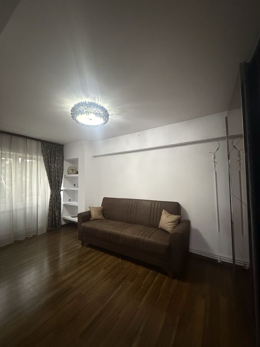 Apartament spre inchiriere