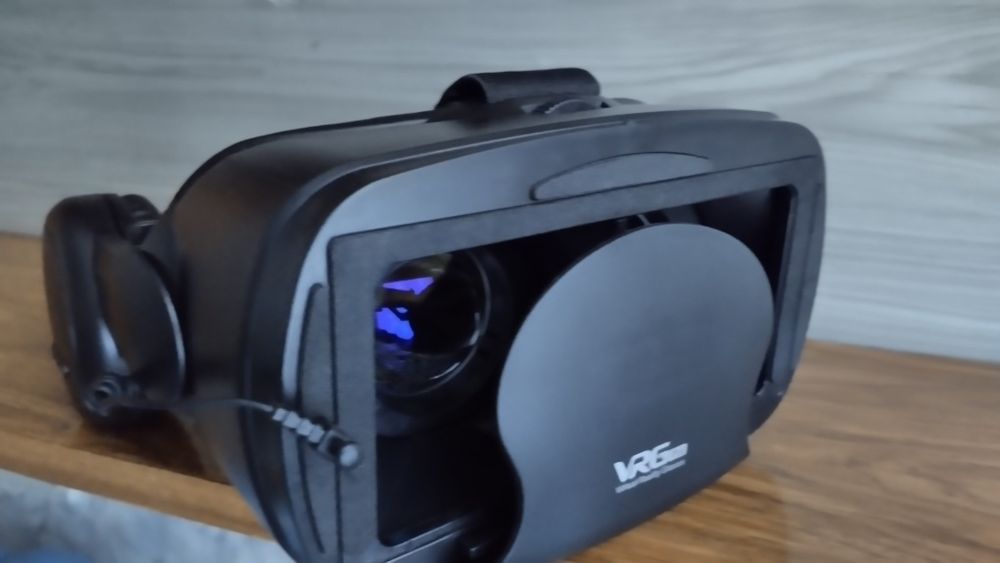 Продам VR очки новые