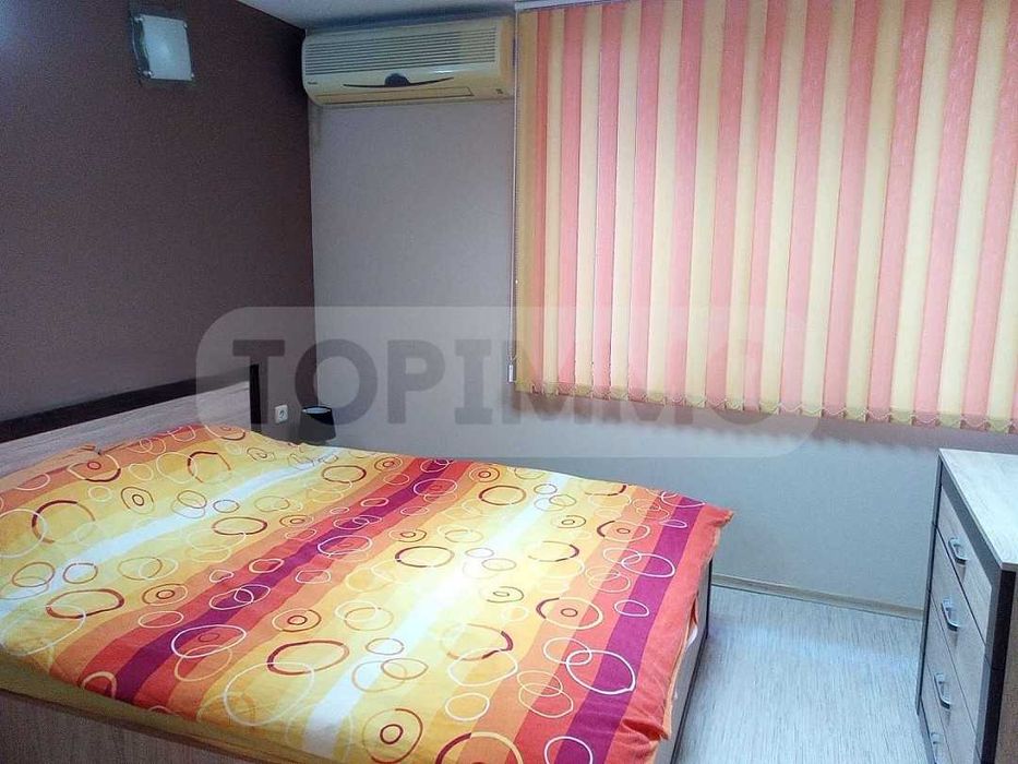 Дава се под наем Тристаен апартамент в Варна, Център - 94 кв.м за 977.16 € - Снимка #5