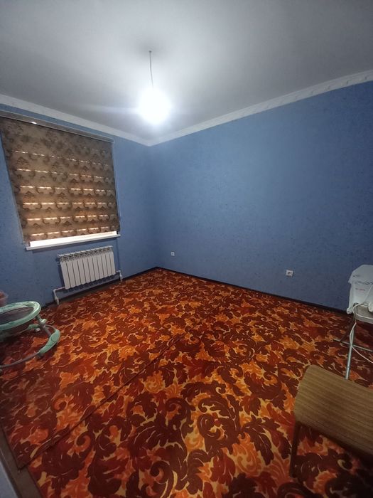 Сдается 1 ком квартира 2 этаж 3 мкн в Чирчике около 20 школы