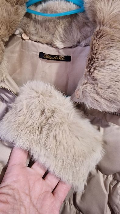 Късо дамско яке Blugirl с пух и яка от норка, размер С