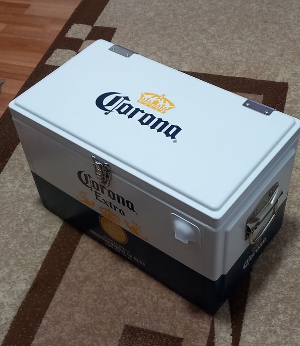 Lada frigorifica mini Corona extra