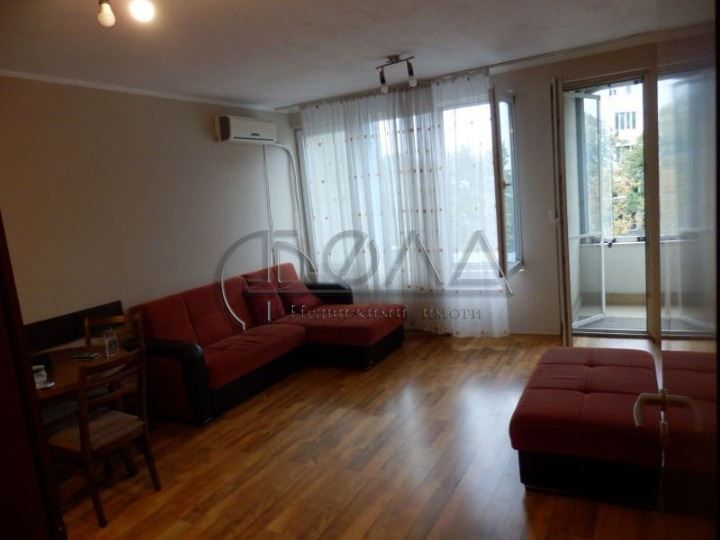 Продава се Двустаен апартамент в София, Хаджи Димитър - 71 кв.м за 2127 €/кв.м - Снимка #1