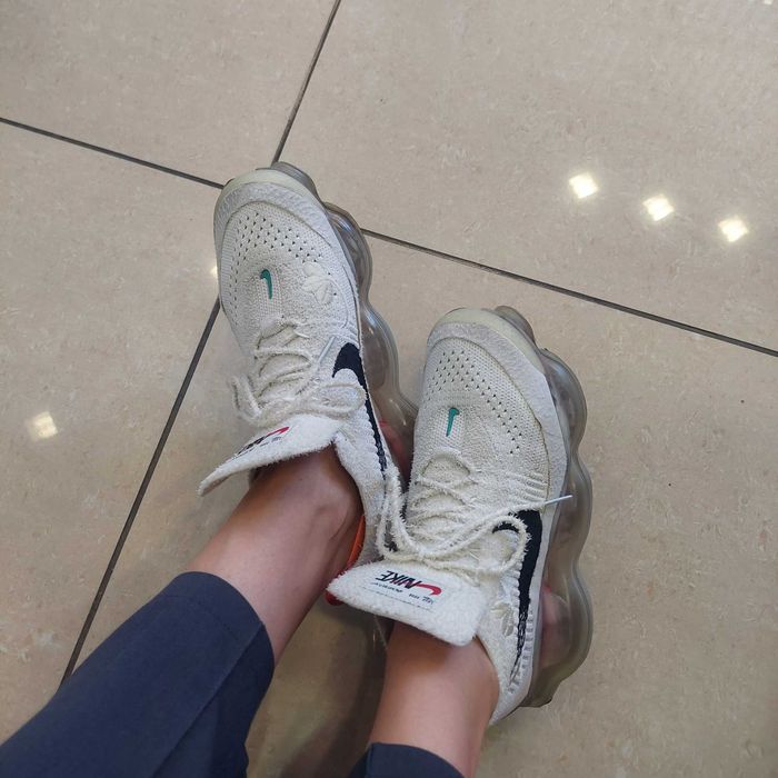 Дамски маратонки Nike 38