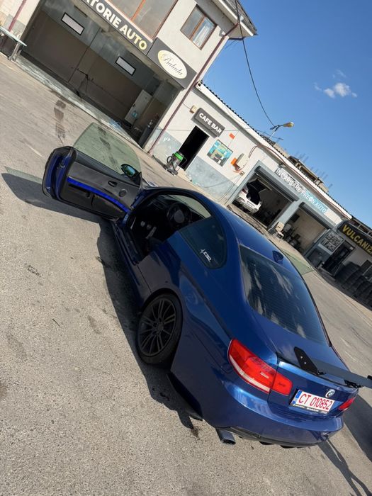 Vand e92 2.0 benzina