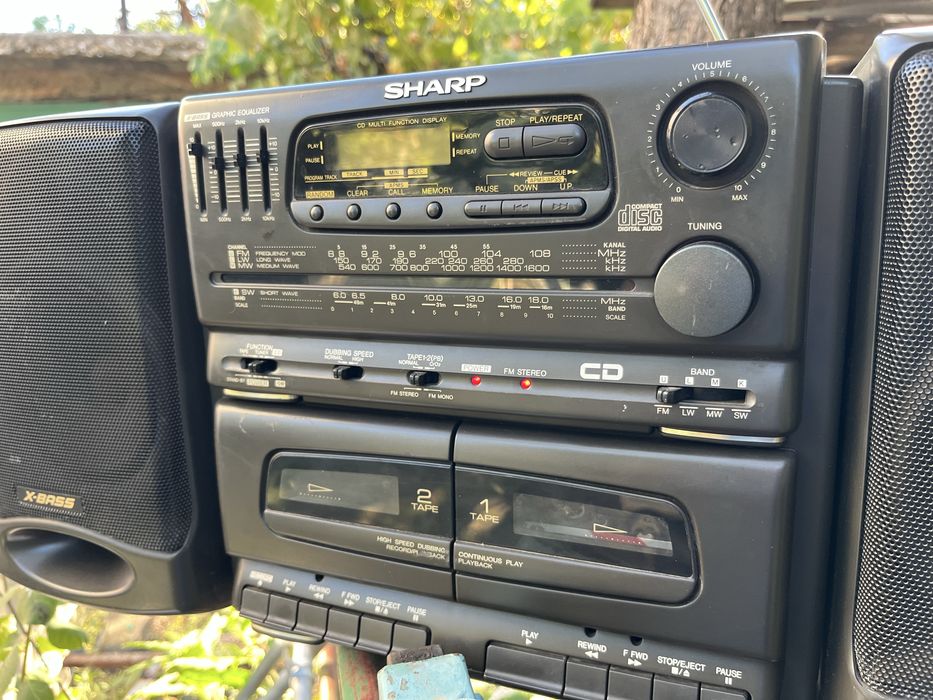 Радиокасетофон Sharp cd -555H(GY)