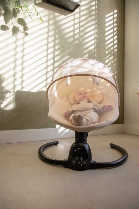 Електрически шезлонг за бебета, регулируеми ъгли, Bluetooth музика