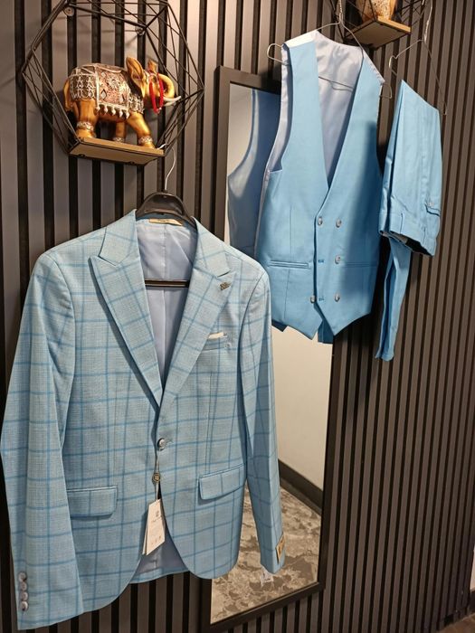 Costum elegant slim