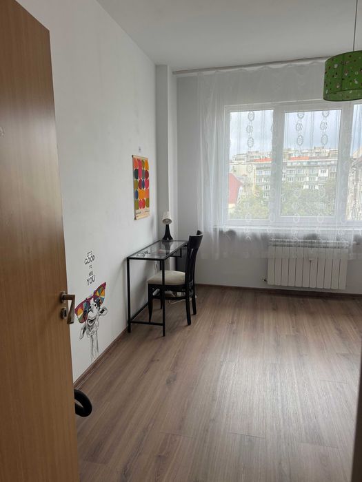 Продава се Тристаен апартамент в София, Център - 73 кв.м за 4247 €/кв.м - Снимка #8