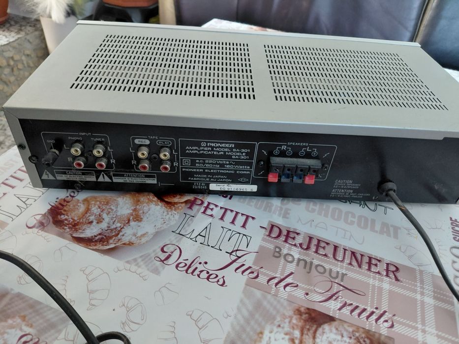 Stație amplificator Pioneer defect