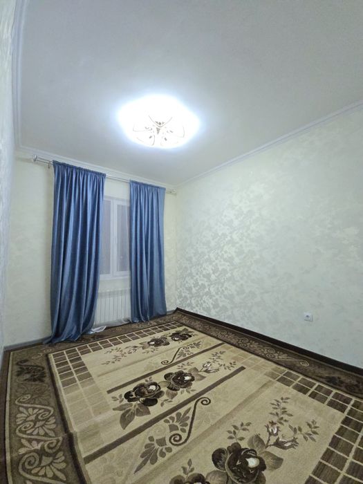 Срочно в новостройке 2х комнатная 2 этаж!