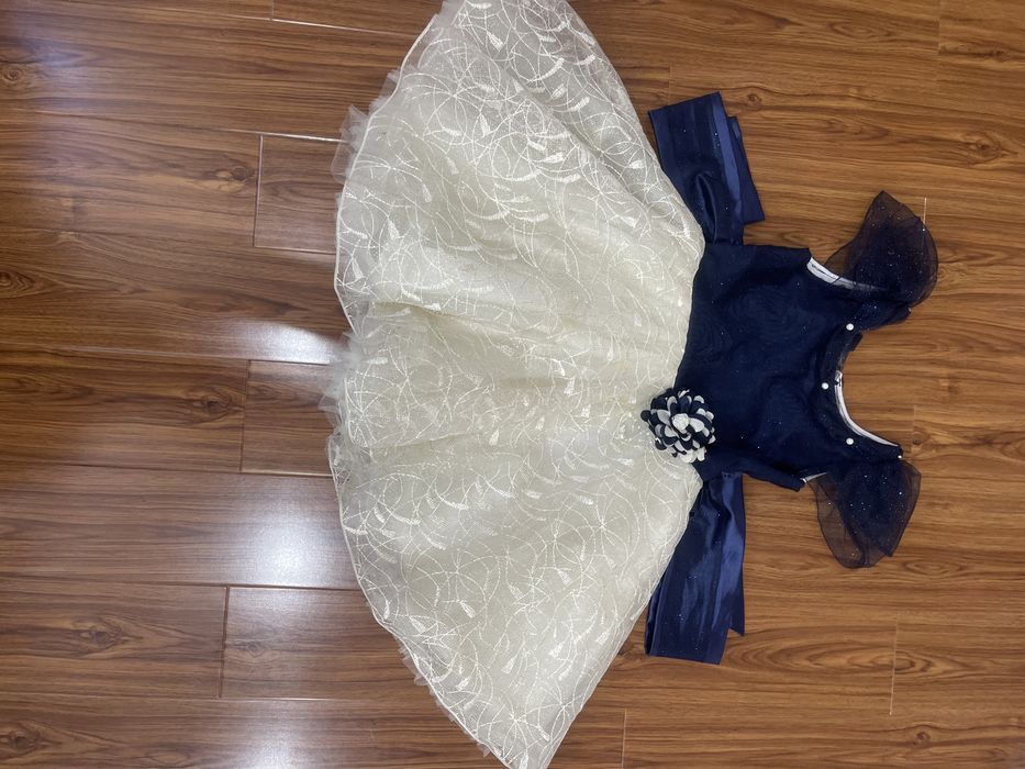 Нарядные платья на 8-10 лет