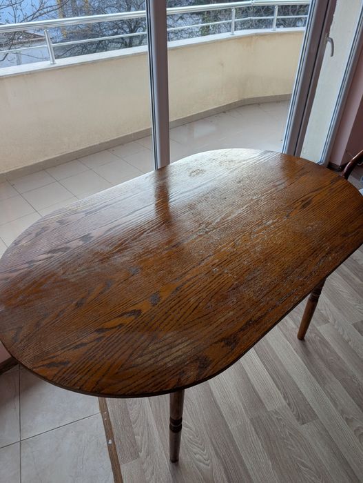 Голяма дървена маса – Владиславово