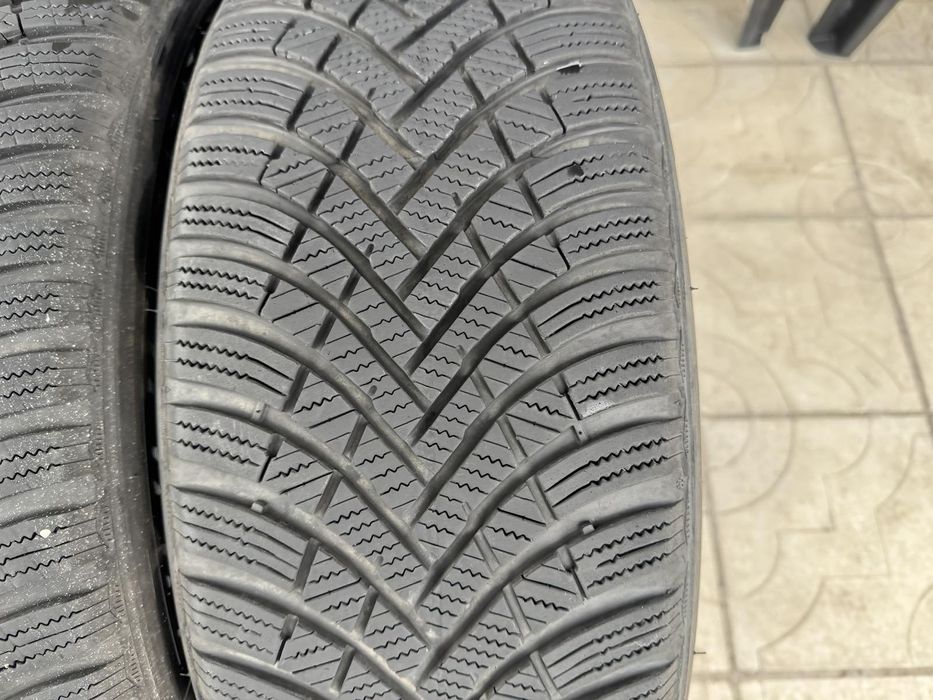 4бр.зимни гуми 215/55/17 98V HANKOOK 24