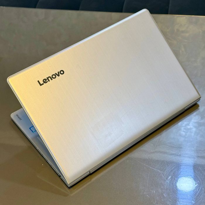 Lenovo Core i7 7-avlod noutbuki arzonga
