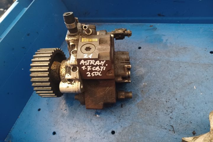 Pompa inalta presiune 1.7  CDTI 0445010086  8973279241 Opel Astra H [