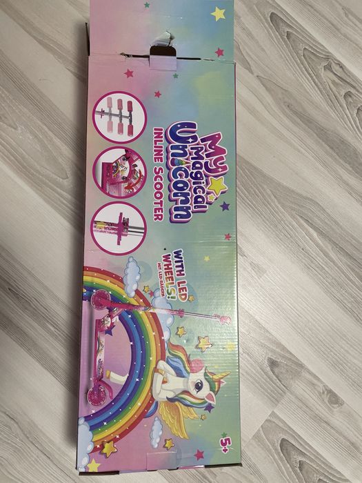 Trotineta unicorrn roz 2 roti 5+