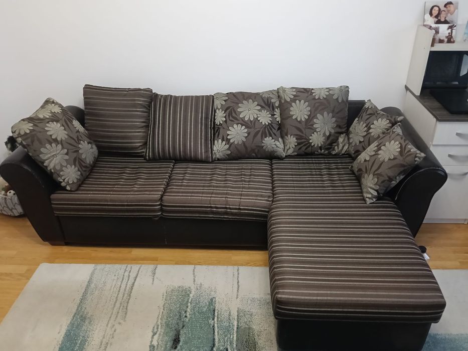 Canapea extensibilă