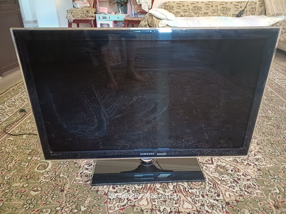 ЖК (LED) телевизор Samsung серии D