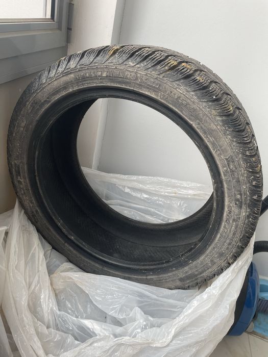 Продам шины 225/45 R17