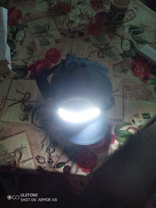 Лентов ЛЕД LED челник