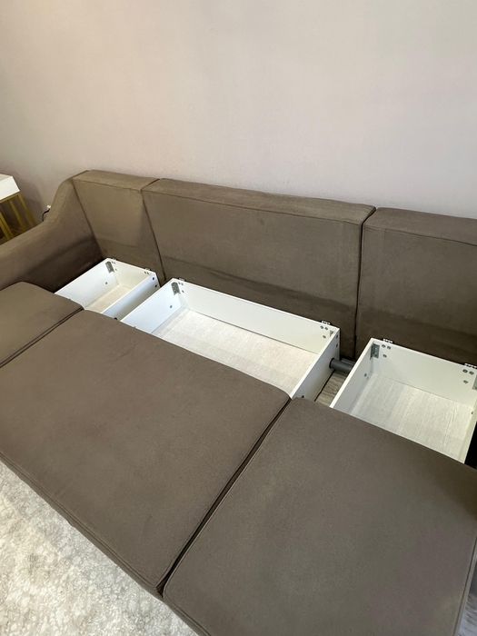 Продам диван 3 метровый