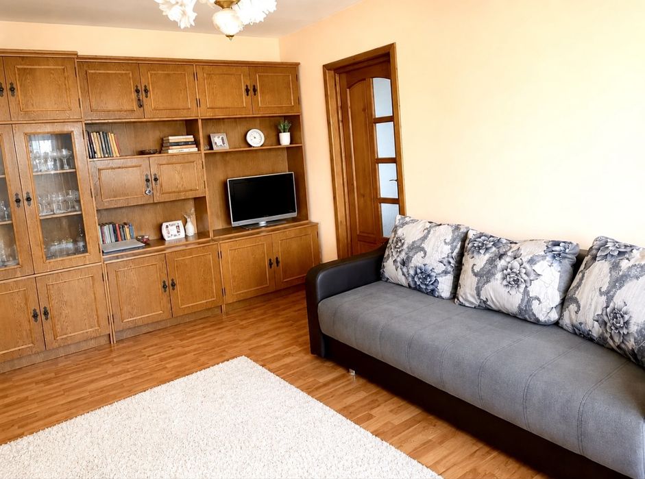 Vand apartament 2 camere zona Kiseleff, etaj 4 gaz pana la usa