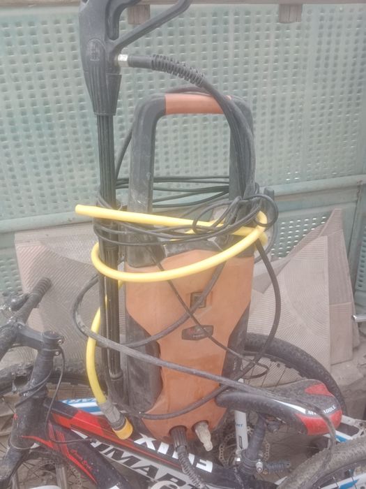 Аппарат для мытья машины